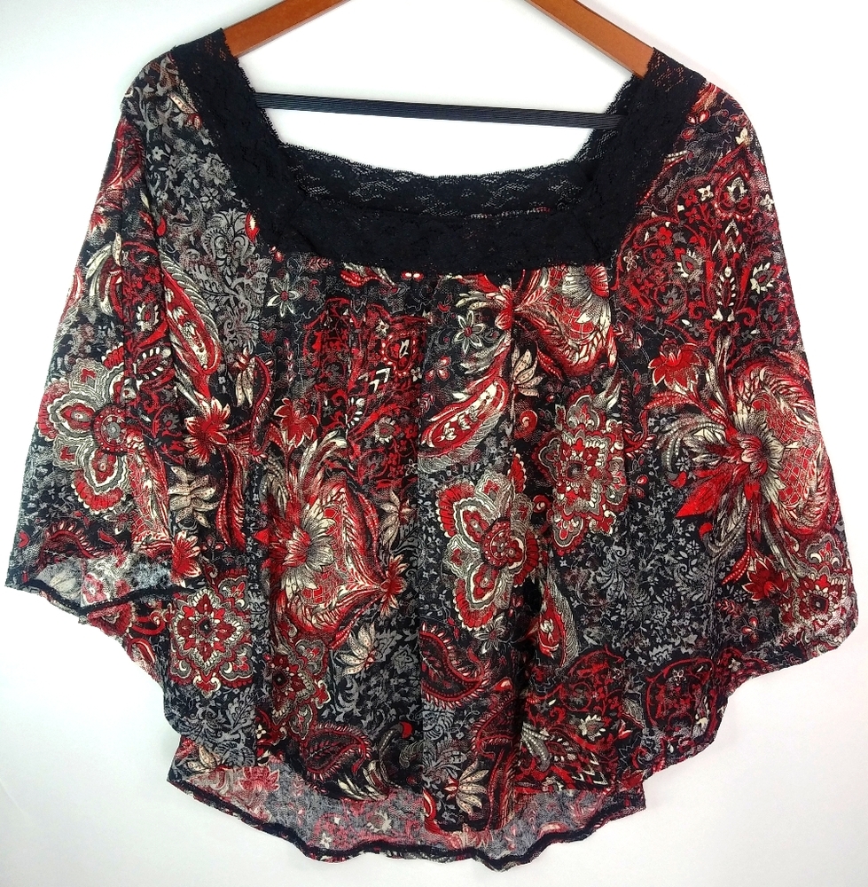 Heart Soul XL Paisley Poncho Lace Top Plus in Black Red